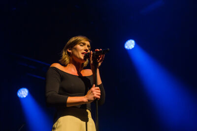 Hooverphonic @ Het Depot, picture 6, photographed by Kristof Hayen - FrontView Magazine