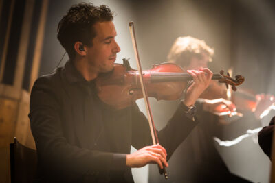 Hooverphonic @ Het Depot, picture 8, photographed by Kristof Hayen - FrontView Magazine