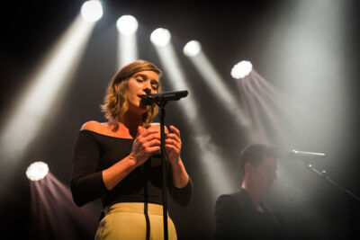 Hooverphonic @ Het Depot, picture 11, photographed by Kristof Hayen - FrontView Magazine