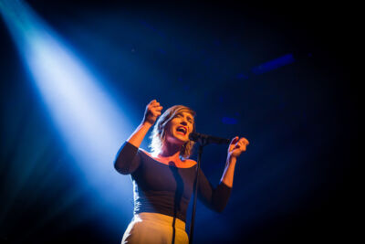 Hooverphonic @ Het Depot, picture 18, photographed by Kristof Hayen - FrontView Magazine