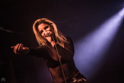 The Charm the Fury @ Club de B Torhout, picture 9, photographed by Luc Luyten - FrontView Magazine