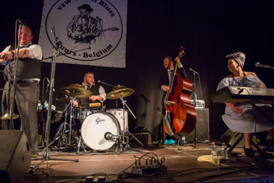 Davina & the Vagabonds (USA) @ Duvelblues, picture 8, photographed by Marc Verdonck - FrontView Magazine