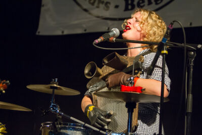 Hat Fitz & Cara (AUS/N-IRL) @ Duvelblues, picture 4, photographed by Marc Verdonck - FrontView Magazine