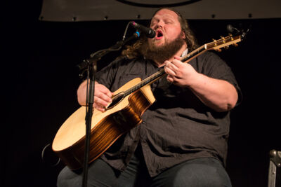 Matt Andersen (CAN) @ Duvelblues, picture 2, photographed by Marc Verdonck - FrontView Magazine