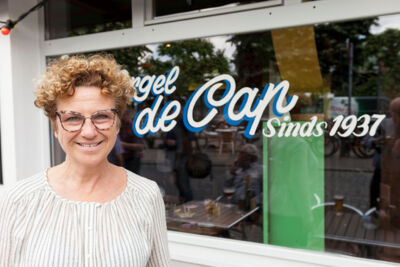 Cafe Beveren @ Fakkelteater, foto 8, foto's door Frank Lambrechts - FrontView Magazine