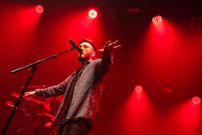James Arthur @ Ancienne Belgique, picture 2, photographed by Dorien Goetschalckx - FrontView Magazine
