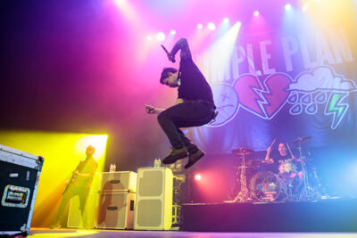 Simple Plan @ 013, foto 10, foto's door Dorien Goetschalckx - FrontView Magazine