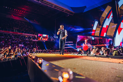 Guus Meeuwis - Groots met een zachte G @ Philips Stadion Eindhoven, foto 15, foto's door Elke Briers - FrontView Magazine