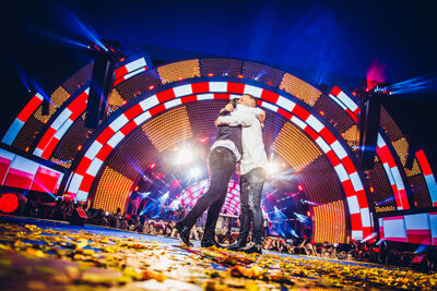 Guus Meeuwis - Groots met een zachte G @ Philips Stadion Eindhoven, foto 21, foto's door Elke Briers - FrontView Magazine