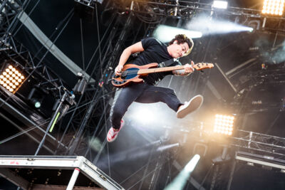 Pierce The Veil @ Download Paris 2017, picture 13, photographed by Dorien Goetschalckx - FrontView Magazine