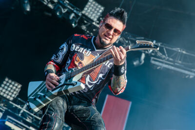 Five Finger Death Punch @ Download Paris 2017, foto 1, foto's door Dorien Goetschalckx - FrontView Magazine