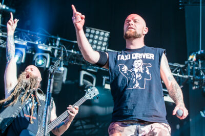 Five Finger Death Punch @ Download Paris 2017, foto 7, foto's door Dorien Goetschalckx - FrontView Magazine