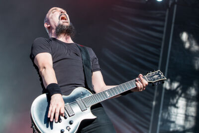 Paradise Lost @ Download Paris 2017, foto 2, foto's door Dorien Goetschalckx - FrontView Magazine