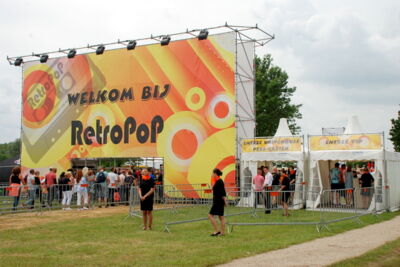Retropop 2017 @ Emmen, picture 2, photographed by Peter Minnebo - FrontView Magazine