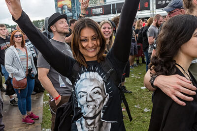 Sfeer & Publiek @ Graspop 2017 (vrijdag), picture 44, photographed by Edwin Houdevelt - FrontView Magazine