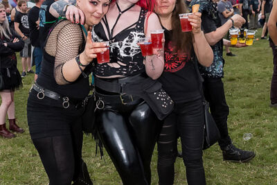 Sfeer & Publiek @ Graspop 2017 (zaterdag), picture 10, photographed by Edwin Houdevelt - FrontView Magazine