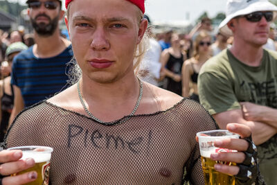 Sfeer & Publiek @ Graspop 2017 (zondag), picture 27, photographed by Edwin Houdevelt - FrontView Magazine