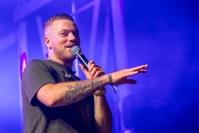 Gers Pardoel @ Kanaalfeesten, picture 1, photographed by Marc Verdonck - FrontView Magazine