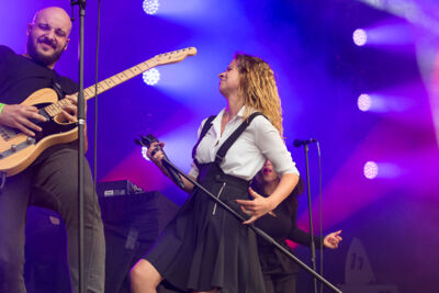 Laura Tesoro @ Kanaalfeesten, picture 8, photographed by Marc Verdonck - FrontView Magazine