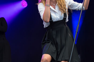 Laura Tesoro @ Kanaalfeesten, picture 15, photographed by Marc Verdonck - FrontView Magazine
