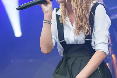 Laura Tesoro @ Kanaalfeesten, picture 22, photographed by Marc Verdonck - FrontView Magazine