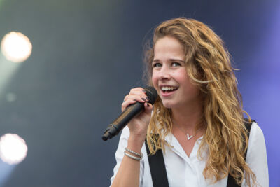 Laura Tesoro @ Kanaalfeesten, picture 28, photographed by Marc Verdonck - FrontView Magazine
