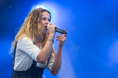 Laura Tesoro @ Kanaalfeesten, picture 32, photographed by Marc Verdonck - FrontView Magazine