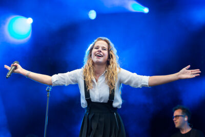 Laura Tesoro @ Kanaalfeesten, picture 46, photographed by Marc Verdonck - FrontView Magazine