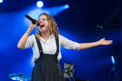 Laura Tesoro @ Kanaalfeesten, picture 47, photographed by Marc Verdonck - FrontView Magazine