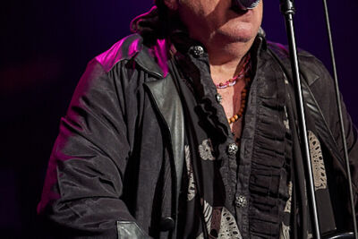 Little Steven and the Disciples of Soul @ De Roma, picture 8, photographed by James Van Roosbroeck - FrontView Magazine