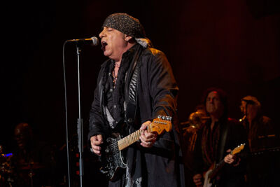 Little Steven and the Disciples of Soul @ De Roma, picture 32, photographed by James Van Roosbroeck - FrontView Magazine