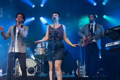 Nathalie Meskens @ Kanaalfeesten, foto 10, foto's door Marc Verdonck - FrontView Magazine