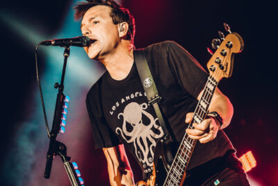 blink-182 @ Ahoy Rotterdam, picture 7, photographed by Elke Briers - FrontView Magazine