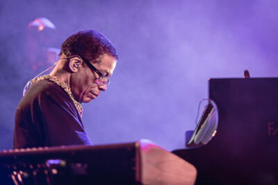 Herbie Hancock @ Gent Jazz 2017, picture 1, photographed by Jan van Hecke - FrontView Magazine