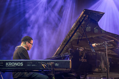 Herbie Hancock @ Gent Jazz 2017, picture 14, photographed by Jan van Hecke - FrontView Magazine