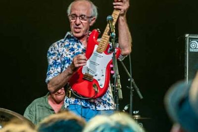 Raymond Van Het Groenewoud - 40 jaar meisjes @ Rivierenhof Deurne, foto 12, foto's door Gert Daemen - FrontView Magazine