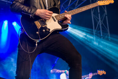 Laurence Jones @ Bospop, foto 9, foto's door Erwin Evrard - FrontView Magazine