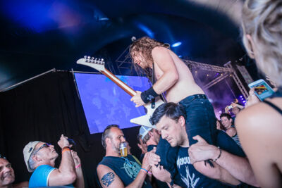 Airbourne @ Bospop 2017, picture 9, photographed by Dorien Goetschalckx - FrontView Magazine
