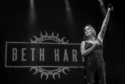 Beth Hart @ Bospop, foto 3, foto's door Erwin Evrard - FrontView Magazine