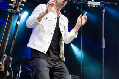 Local Natives @ Cactusfestival, picture 1, photographed by Dieter  Boone - FrontView Magazine