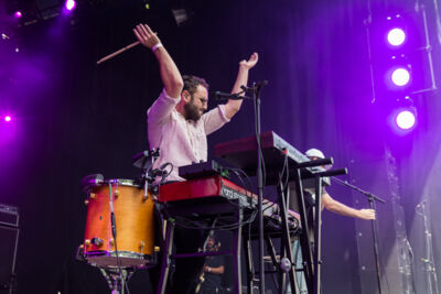 Local Natives @ Cactusfestival, picture 4, photographed by Dieter  Boone - FrontView Magazine