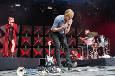 Warhaus @ Cactusfestival, picture 11, photographed by Dieter  Boone - FrontView Magazine