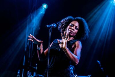 Soulsister @ Lommel leeft, foto 9, foto's door Gert Daemen - FrontView Magazine