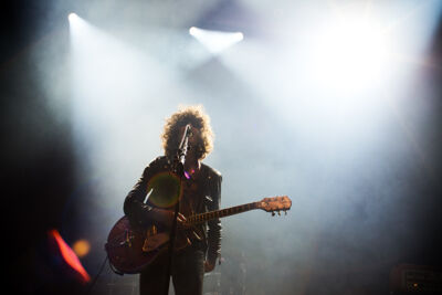 Temples @ Dour Festival 2017, picture 7, photographed by Magali Decamps - FrontView Magazine