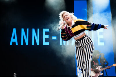 Anne-Marie @ Dour Festival 2017, picture 2, photographed by Magali Decamps - FrontView Magazine