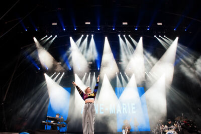 Anne-Marie @ Dour Festival 2017, picture 6, photographed by Magali Decamps - FrontView Magazine
