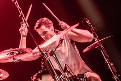 Clench your Fist @ Rock Herk, picture 11, photographed by Luc Luyten - FrontView Magazine