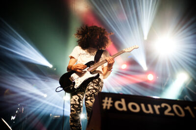 Cocaine Piss @ Dour Festival 2017, foto 3, foto's door Magali Decamps - FrontView Magazine