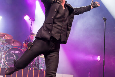 Les Truttes @ OLT Rivierenhof, picture 18, photographed by Marc Verdonck - FrontView Magazine