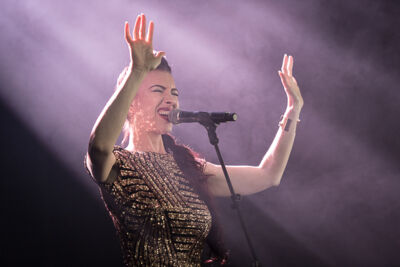Chrysta Bell @ Gent Jazz 2017, picture 13, photographed by Jan van Hecke - FrontView Magazine